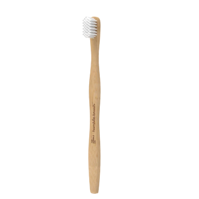 The Humble Co. Toothbrush Bamboo Adult Sensitive White Λευκή Οδοντόβουρτσα Ενηλίκων Για Ευαίσθητα Δόντια & Ούλα